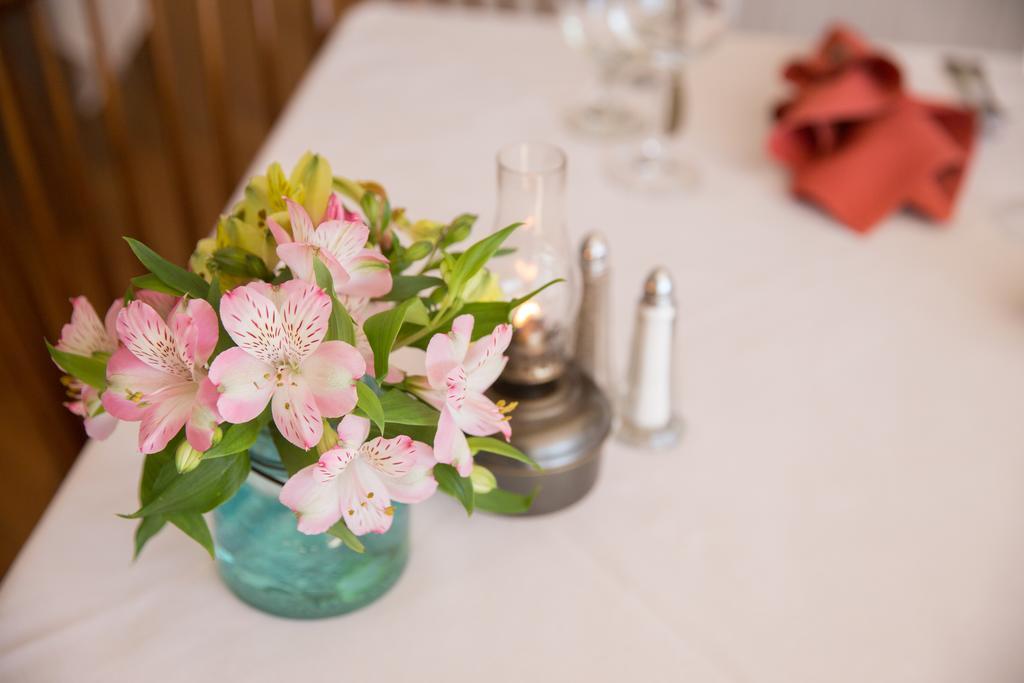 The Red Clover Inn Mendon Εξωτερικό φωτογραφία