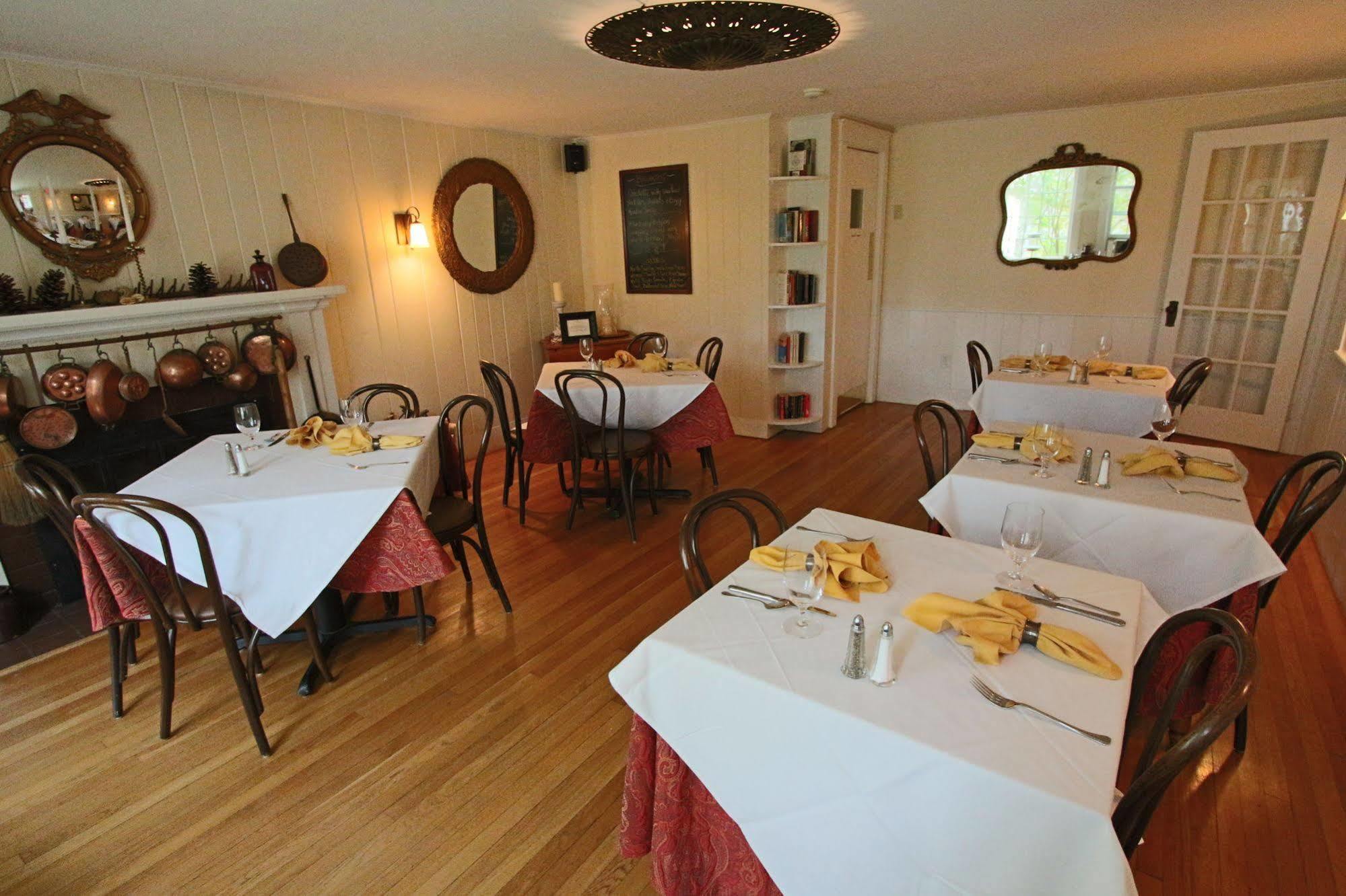 The Red Clover Inn Mendon Εξωτερικό φωτογραφία