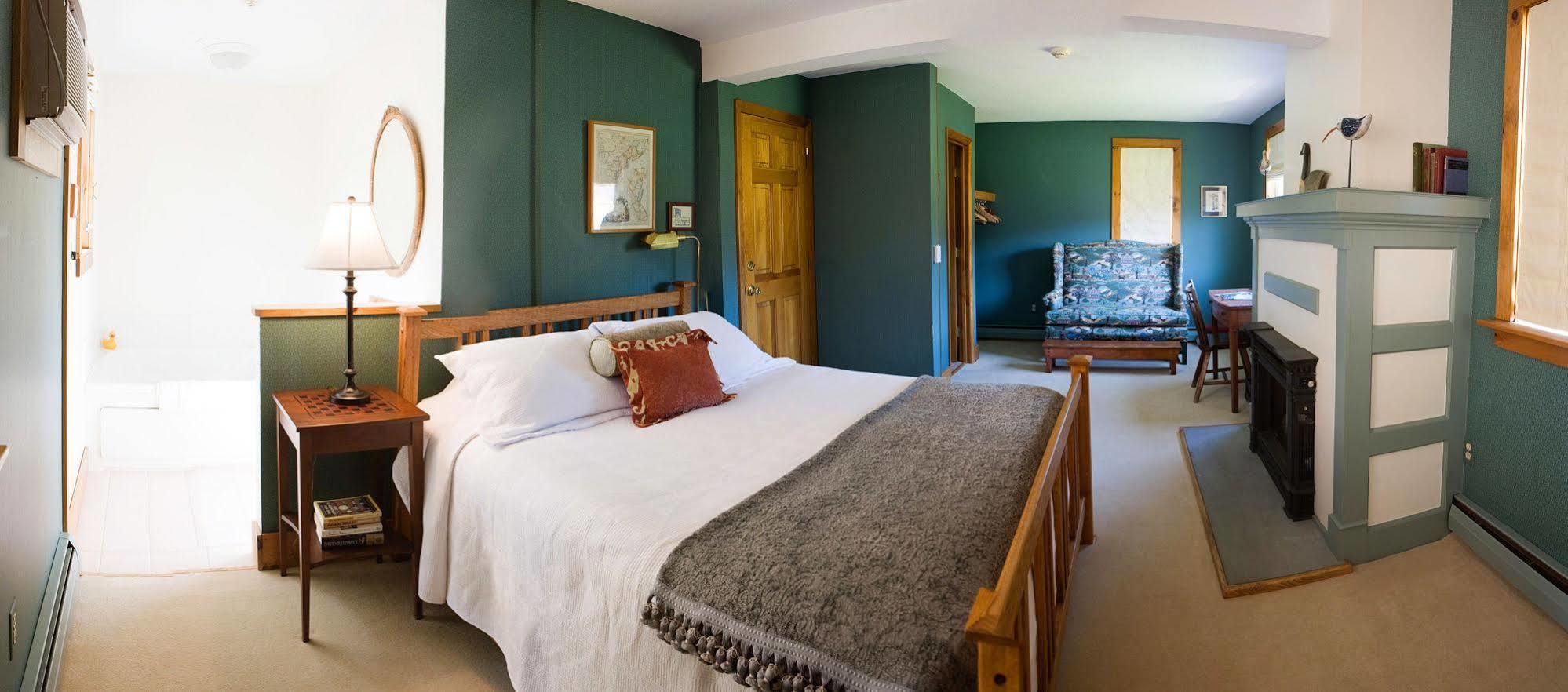 The Red Clover Inn Mendon Εξωτερικό φωτογραφία